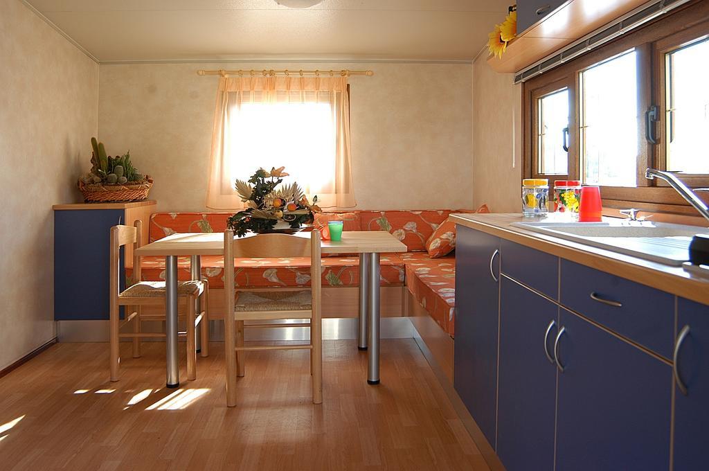 Acquaviva Village Camping Portoferraio Chambre photo