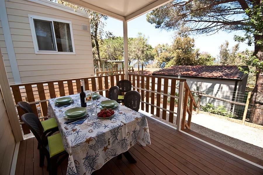 Acquaviva Village Camping Portoferraio Extérieur photo
